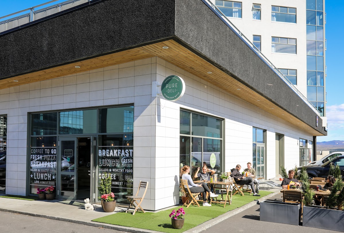 Pure Deli